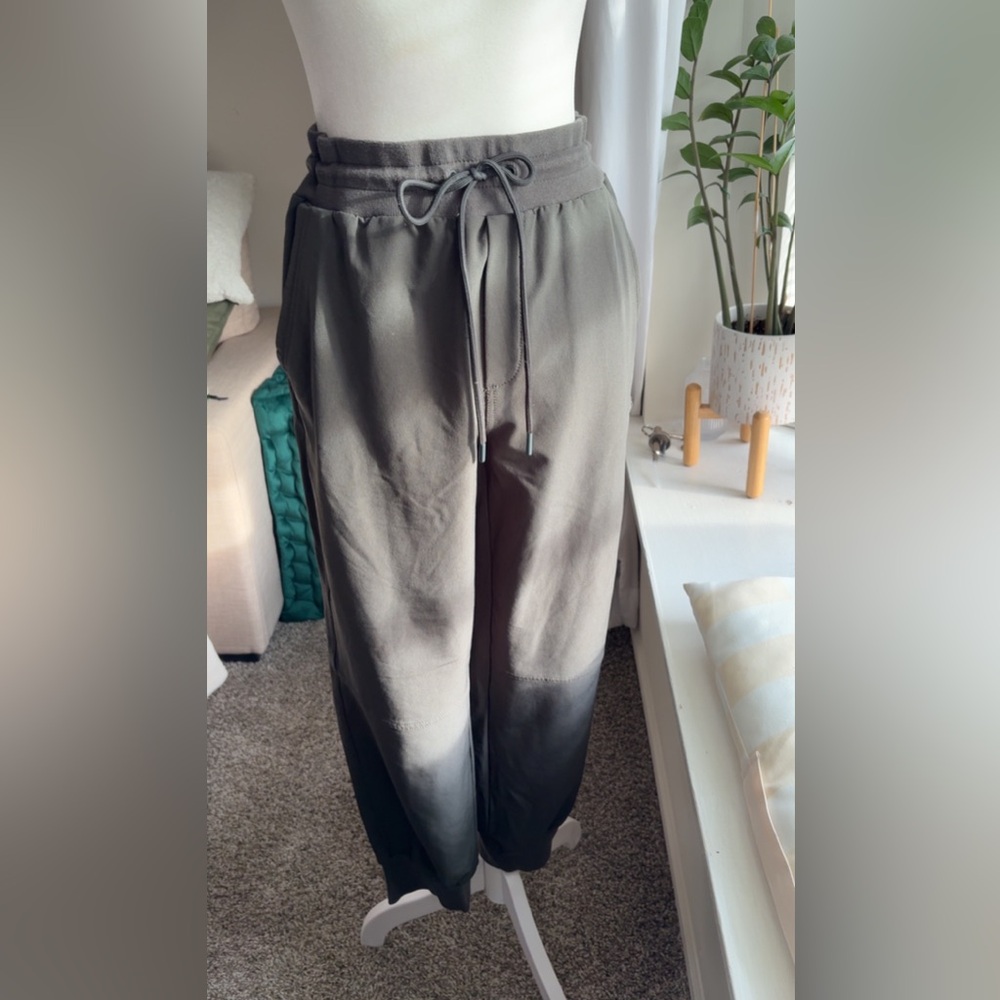 Old Navy Green Stretch Tech Joggers